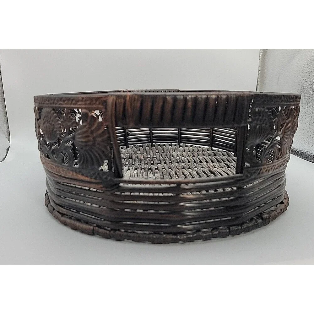 Metal & Wicker Tray Or Decor ~ Vtg Oval Brown Bambo & Copper Look ~ Well Made